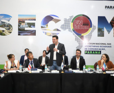 GOVERNADOR FORUM
