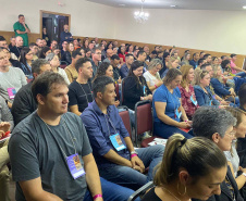 Programa de robótica encerra 2023 com Semana de Robótica em programação especial para professores