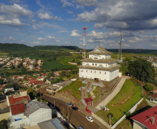 Curitiba se tornou a cidade mais inteligente do mundo e outros municípios (Londrina, Maringá, Ponta Grossa e Assaí, por exemplo) entraram em diferentes listas pelo trabalho desenvolvido na área.