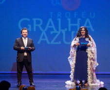 Troféu Gralha Azul premia peças e personagens do teatro na 40º edição