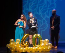 Troféu Gralha Azul premia peças e personagens do teatro na 40º edição