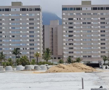 Revitalização da Orla de Matinhos alcançou 89% em novembro. Algumas estruturas marítimas foram finalizadas.