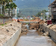 Revitalização da Orla de Matinhos alcançou 89% em novembro. Algumas estruturas marítimas foram finalizadas.