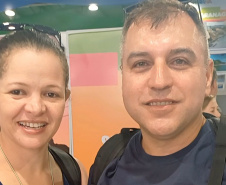 Paranaenses aproveitam embarque mais próximo de casa para celebrar datas especiais