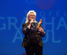 Troféu Gralha Azul premia peças e personagens do teatro na 40º edição