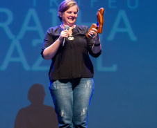 Troféu Gralha Azul premia peças e personagens do teatro na 40º edição