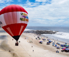 BALÃOJaneiro, 27 de janeiro de 2024 - Balão na estrutura da Arena Verão Maior Paraná em Caiobá.