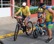 Passeio ciclístico é opção de exercício e lazer em Guaratuba