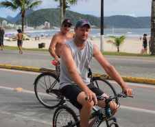 Passeio ciclístico é opção de exercício e lazer em Guaratuba