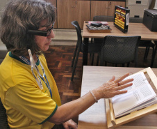 Biblioteca Pública desenvolve projeto de leitura para idosos em casas de repouso
