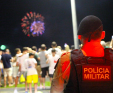 1 milhão de pessoas passaram o virada no Litoral do Paraná, estima Polícia Militar