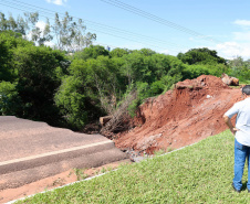 Obra emergencial vai recuperar trecho da PR-323 em Umuarama 