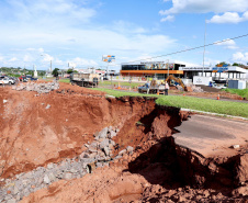 Obra emergencial vai recuperar trecho da PR-323 em Umuarama 