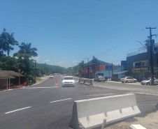 Trecho duplicado da PR-412 em Matinhos ganha novas calçadas com ciclovia 