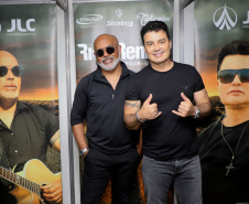 Roupa Nova e Rick e Renner encantam o público no segundo dia de shows no Verão Maior Paraná