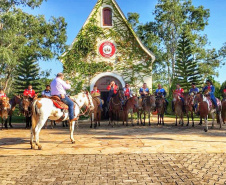 Romaria Tropeira vai percorrer a Rota do Rosário unindo tradição e religiosidade