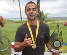 ESPORTE COMPILADO SURF PESCA