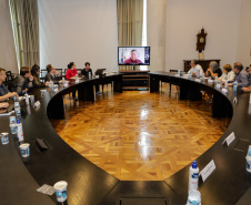 Curitiba, 22 de fevereiro de 2024 - Reunião do Grupo de Trabalho Turismo Religioso na Sala dos Governadores, Palácio Iguaçu.