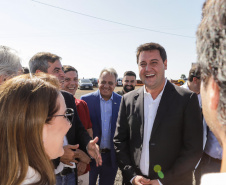 O governador Carlos Massa Ratinho Junior participou nesta quinta-feira (14) do lançamento da pedra fundamental do novo empreendimento do grupo J.Macêdo em Londrina, no Norte do Estado. 