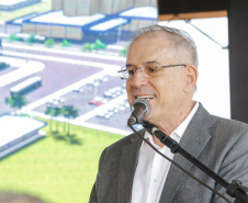 O governador Carlos Massa Ratinho Junior participou nesta quinta-feira (14) do lançamento da pedra fundamental do novo empreendimento do grupo J.Macêdo em Londrina, no Norte do Estado. 