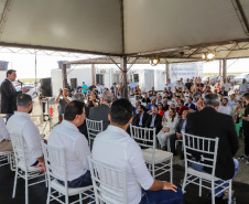 O governador Carlos Massa Ratinho Junior participou nesta quinta-feira (14) do lançamento da pedra fundamental do novo empreendimento do grupo J.Macêdo em Londrina, no Norte do Estado. 