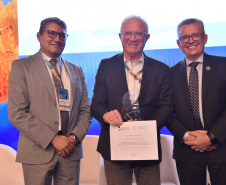 Fundação Araucária e pesquisador da UEL conquistam 1º lugar no Prêmio CONFAP