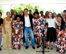 O governador Carlos Massa Ratinho Junior inaugurou nesta quarta-feira (13) a nova edição da exposição MON sem Paredes – Artistas Conquistam os Jardins, agora voltada ao público infantil. 