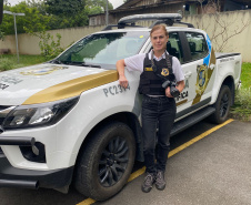 MULHERES POLÍCIA