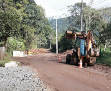 Obras do Asfalto Novo, Vida Nova transformam vida em Porto Vitória e Paula Freitas
