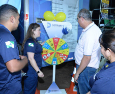 DETRAN MAIO AMARELO