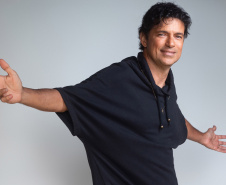 Jorge Vercillo celebra 30 Anos de História no Guairão