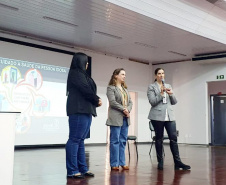SESA CAPACITA PROFISSIONAIS IDOSOS