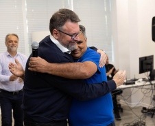 Sanepar homenageia empregados que atuaram na tragédia do Rio Grande do Sul