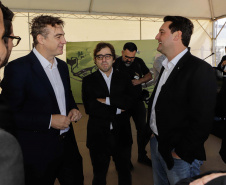 Carambeí, 13 de junho de 2024 - O governador Carlos Massa Ratinho Jr visita a nova fábrica de garrafas da Ambev, que está sendo construída em Carambeí, nos Campos Gerais.