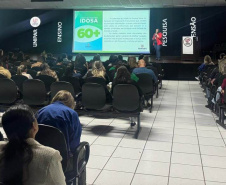  Saúde realiza capacitação de profissionais e mutirão da pessoa idosa na Região Oeste 