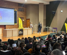  Saúde realiza capacitação de profissionais e mutirão da pessoa idosa na Região Oeste 