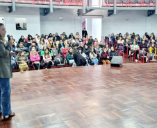 SESA CAPACITA PROFISSIONAIS IDOSOS