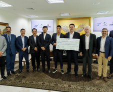 Governador Carlos Massa Ratinho Junior recebe diretores da Liquipar e da Toyota Tsusho do Brasil