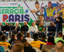Governador em exercício Darci Piana participa do evento Transformando Pessoas, Formando Vencedores, evento que reuniu atletas e técnicos paranaenses que vão participar dos Jogos Olímpicos e Paralímpicos de Paris 2024.  Foto: Gabriel Rosa/AEN
