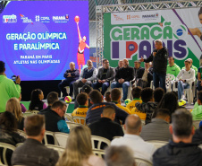 Governador em exercício Darci Piana participa do evento Transformando Pessoas, Formando Vencedores, evento que reuniu atletas e técnicos paranaenses que vão participar dos Jogos Olímpicos e Paralímpicos de Paris 2024.  Foto: Gabriel Rosa/AEN