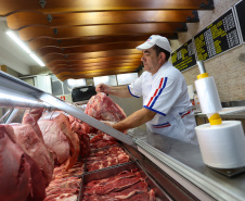 80% dos municípios do Paraná tem aumento no número de empregos