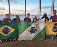 Estudantes de 13 a 28 anos de colégios públicos e privados de Curitiba e região alcançaram a segunda colocação entre 100 equipes de vários países em um torneio internacional realizado nos dias 7 a 9 de junho em Massachusetts. Projeto deles visa melhorar a mobilidade de pessoas idosas.