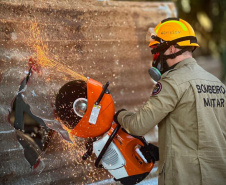 BOMBEIROS