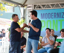 O governador Carlos Massa Ratinho Junior anunciou neste sábado (22), no balneário de Praia de Leste, o projeto de modernização da orla de Pontal do Paraná e um pacote de investimentos para a cidade que ultrapassará R$ 96 milhões
