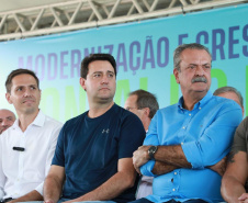 O governador Carlos Massa Ratinho Junior anunciou neste sábado (22), no balneário de Praia de Leste, o projeto de modernização da orla de Pontal do Paraná e um pacote de investimentos para a cidade que ultrapassará R$ 96 milhões