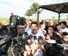 O governador Carlos Massa Ratinho Junior anunciou neste sábado (22), no balneário de Praia de Leste, o projeto de modernização da orla de Pontal do Paraná e um pacote de investimentos para a cidade que ultrapassará R$ 96 milhões