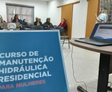 SANEPAR CURSO DE MANUTENÇÃO HIDRÁULICA MULHERES