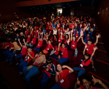 SEEC CRIANÇAS NO TEATRO