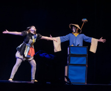 SEEC CRIANÇAS NO TEATRO