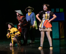 SEEC CRIANÇAS NO TEATRO